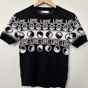 Y2K Fashion Yin Yang Love Sweater Top Jr's 90s Fashion Size XL EUC